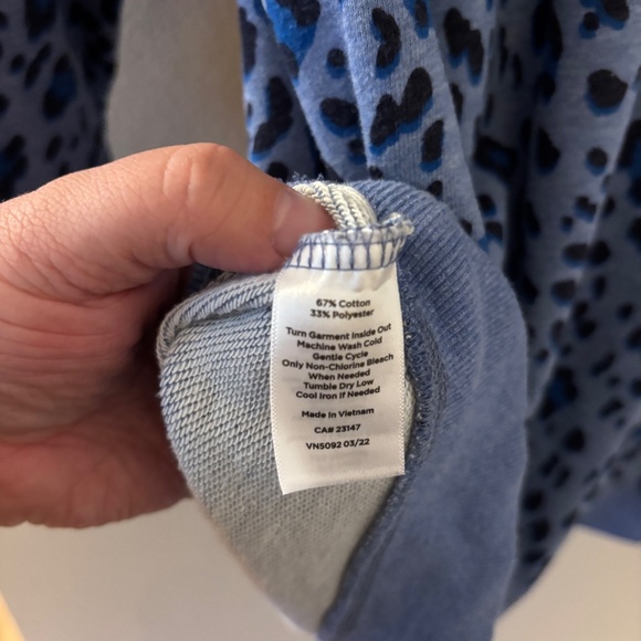 T by Talbots Blue Leopard Print Quarter Zip Pullover Sweatshirt Large Petite - Picture 6 of 8